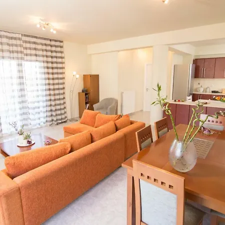 Elea Apartment